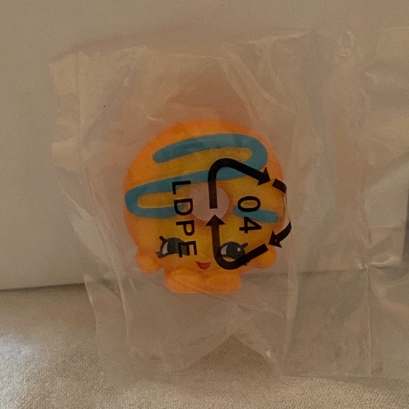 Shopkins Toys Shopkins Season 4 Dolly Donut In Plastic Bag Rare